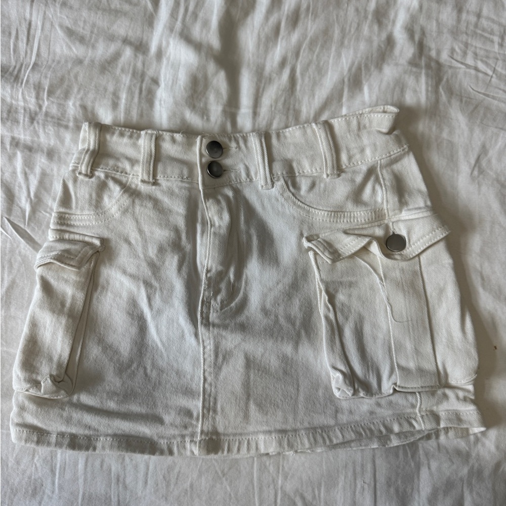 White Women's Cargo Shorts